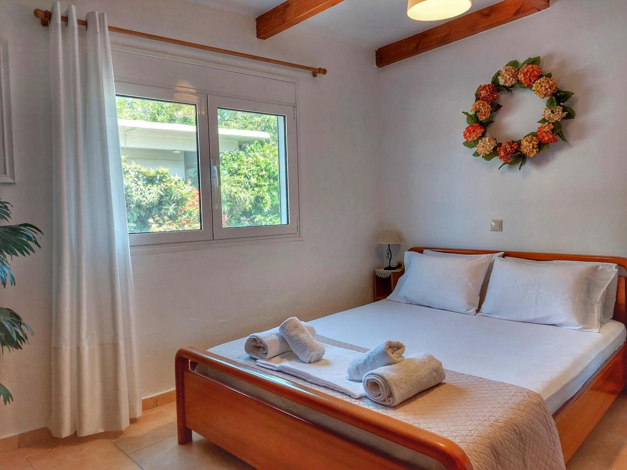 Eva'S House, Cozy Apartment In Traditional Village Pentamodi Ngoại thất bức ảnh